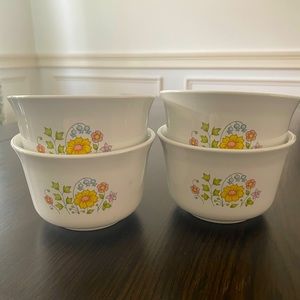 Set of 4 Corelle Spring Meadow Ramekin Bowls